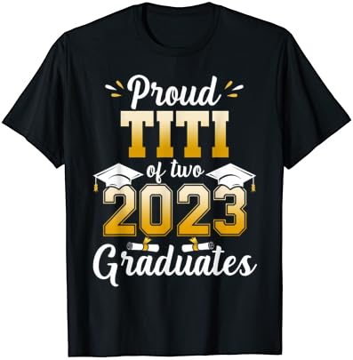 Горд Тити од две класа 2023 дипломирани студенти матура матура матура