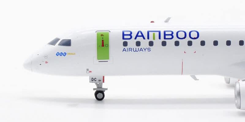 JC Wings Bamboo Airways Embraer 195-200lr Oy-GDC 1/200 Diecast Aircraft Prefuight Model